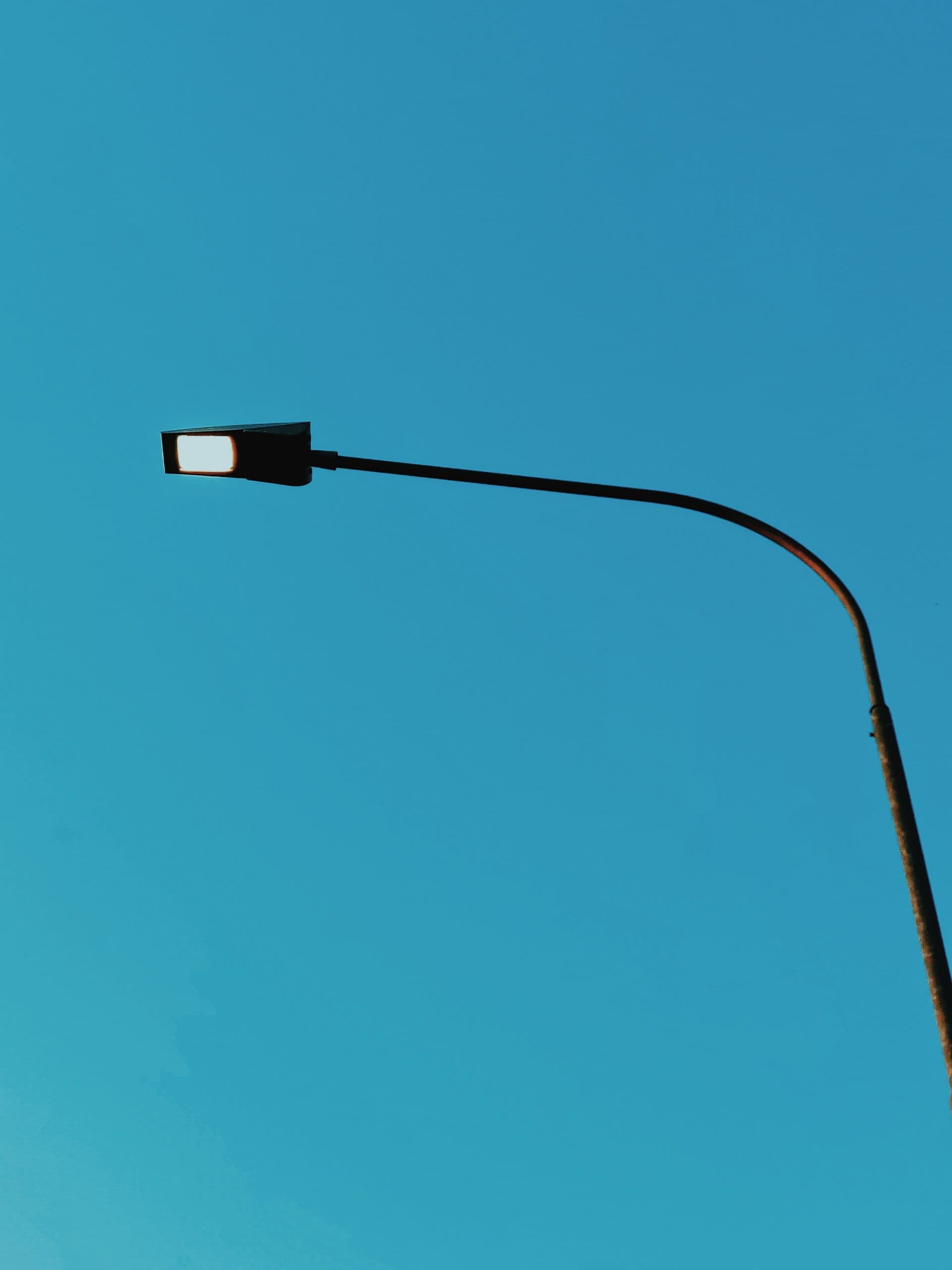 Understanding the Benefits, Components and Future of Solar Streetlights